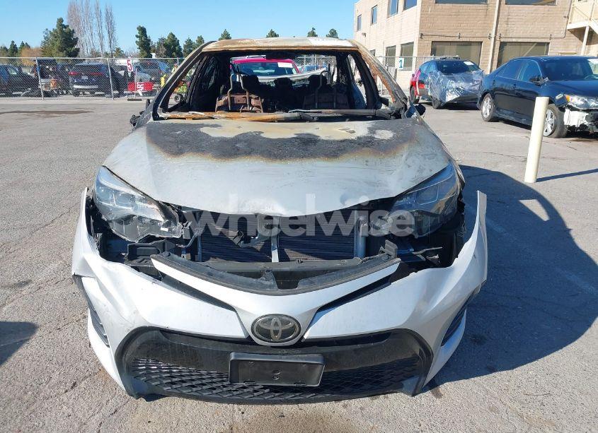 Photo 11 of 2019 Toyota Corolla SE (VIN 2T1BURHE6KC208362)