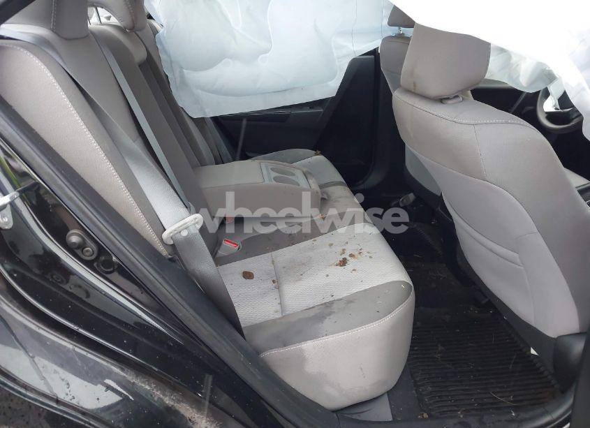 Photo 8 of 2019 Toyota Corolla LE (VIN 2T1BURHE6KC216297)