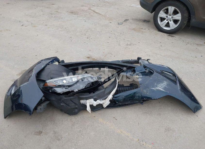 Photo 12 of 2019 Toyota Corolla XLE (VIN 2T1BURHE6KC221998)