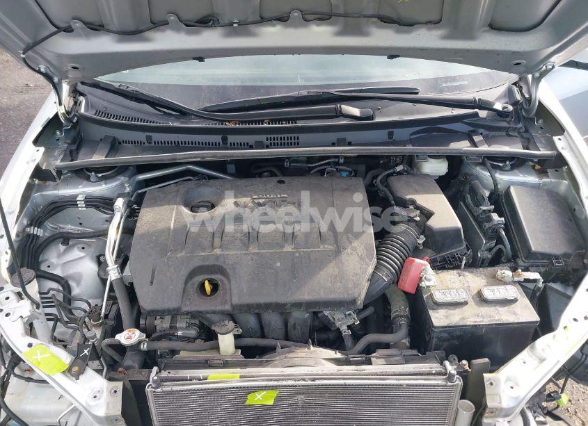 Photo 10 of 2019 Toyota Corolla SE (VIN 2T1BURHE6KC223265)