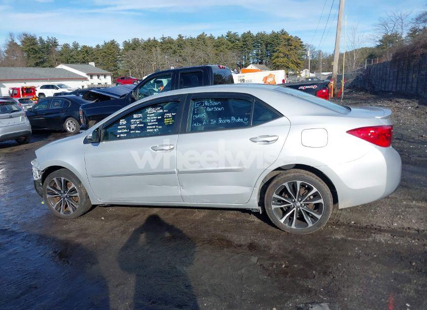 Photo 14 of 2019 Toyota Corolla SE (VIN 2T1BURHE6KC223265)