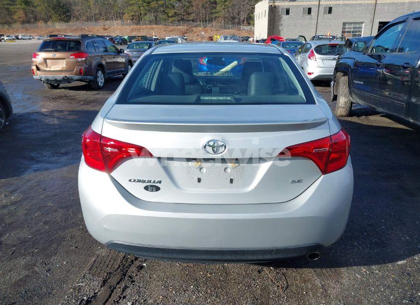 Photo 16 of 2019 Toyota Corolla SE (VIN 2T1BURHE6KC223265)