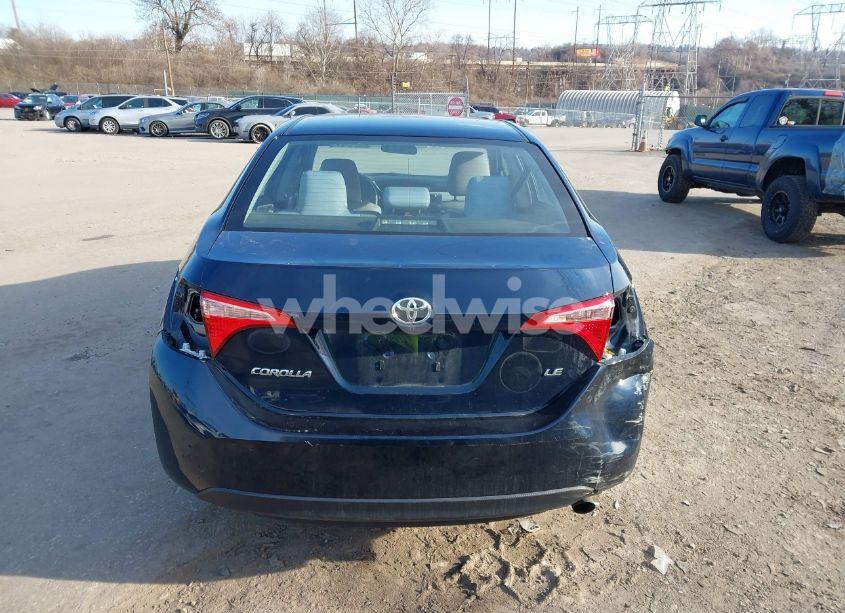 Photo 16 of 2019 Toyota Corolla LE (VIN 2T1BURHE6KC228546)