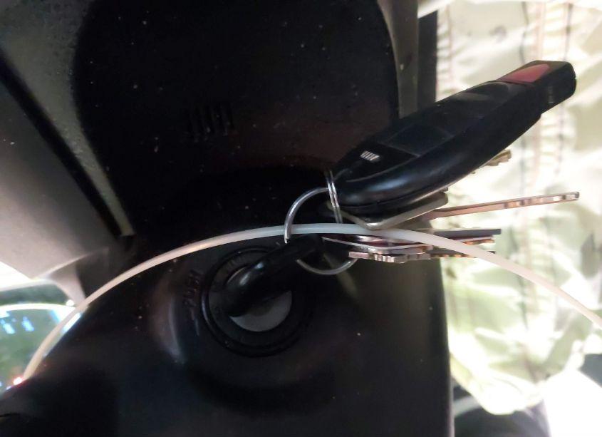 Photo 11 of 2014 Toyota Corolla L (VIN 2T1BURHE7EC016694)