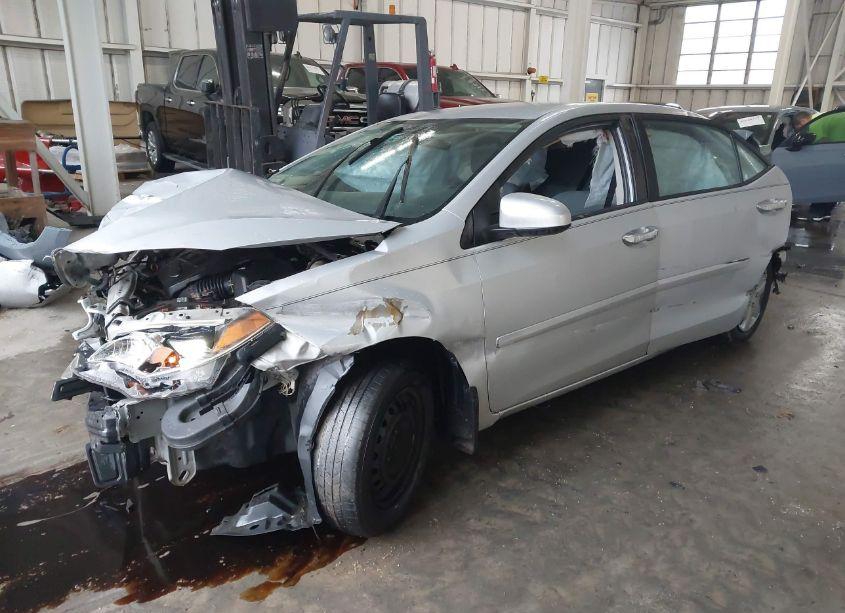 Photo 2 of 2014 Toyota Corolla L (VIN 2T1BURHE7EC016694)