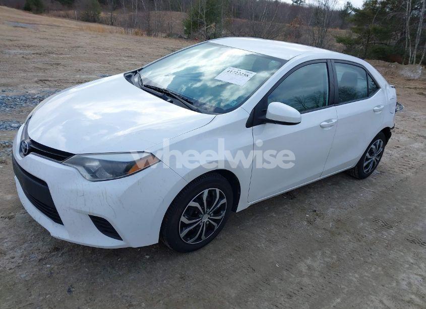 Photo 2 of 2014 Toyota Corolla LE (VIN 2T1BURHE7EC029090)