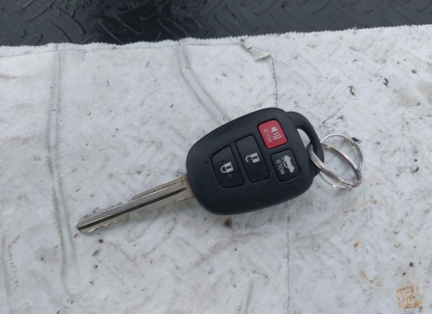 Photo 11 of 2014 Toyota Corolla LE (VIN 2T1BURHE7EC072683)