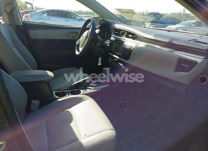 Photo 5 of 2014 Toyota Corolla LE (VIN 2T1BURHE7EC074546)