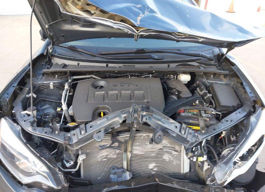 Photo 10 of 2014 Toyota Corolla LE (VIN 2T1BURHE7EC108629)