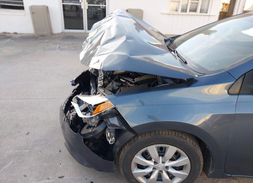 Photo 6 of 2014 Toyota Corolla LE (VIN 2T1BURHE7EC108629)