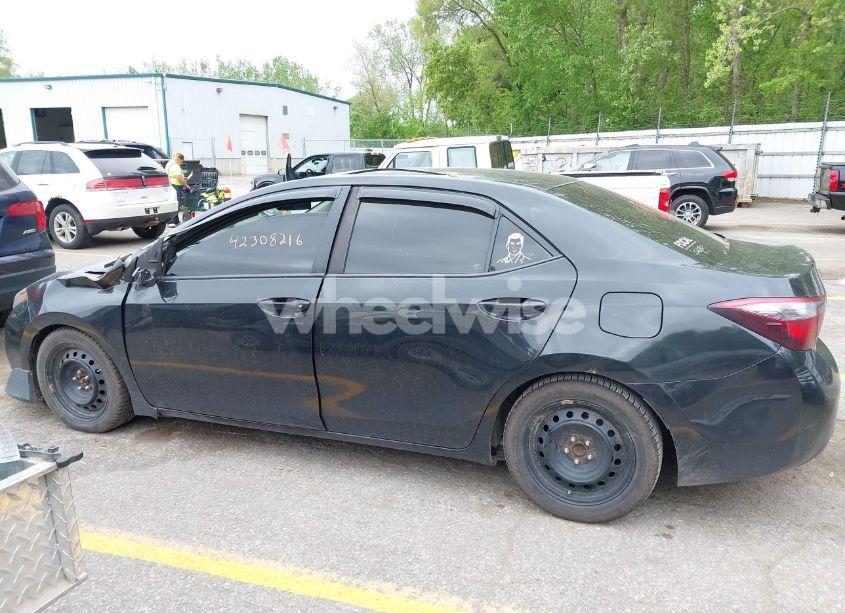 Photo 14 of 2014 Toyota Corolla LE (VIN 2T1BURHE7EC135166)