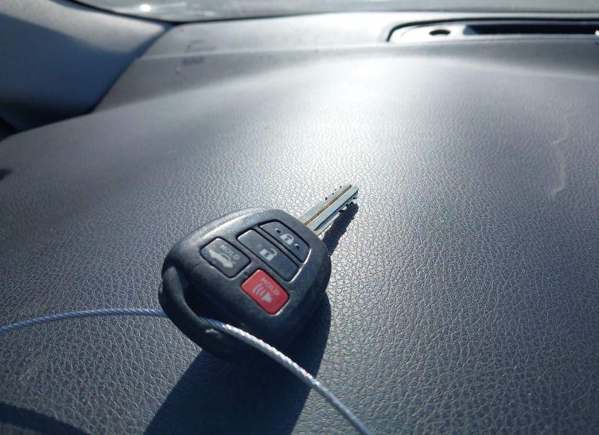 Photo 11 of 2014 Toyota Corolla S (VIN 2T1BURHE7EC140948)