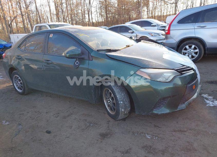 2014 Toyota Corolla LE (VIN 2T1BURHE7EC142960) main photo