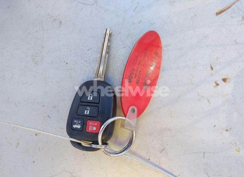 Photo 11 of 2014 Toyota Corolla LE (VIN 2T1BURHE7EC146202)