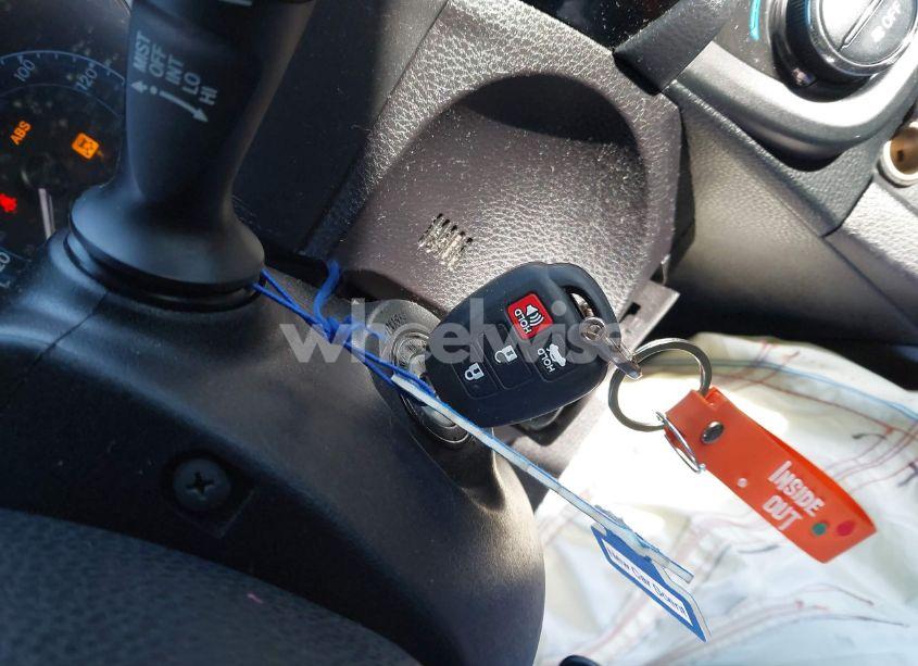 Photo 11 of 2014 Toyota Corolla S (VIN 2T1BURHE7EC160391)