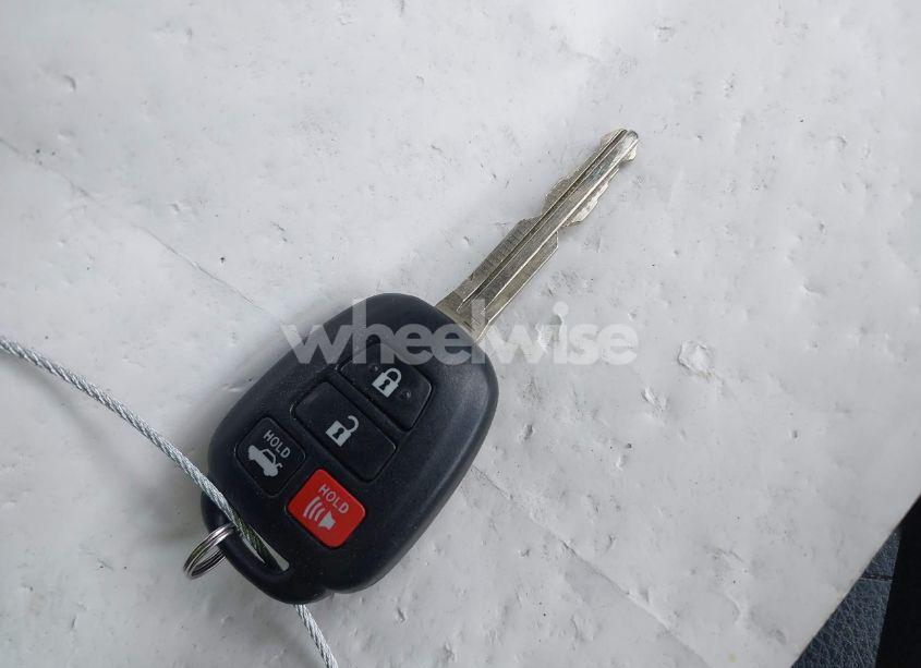 Photo 11 of 2014 Toyota Corolla LE (VIN 2T1BURHE7EC200131)