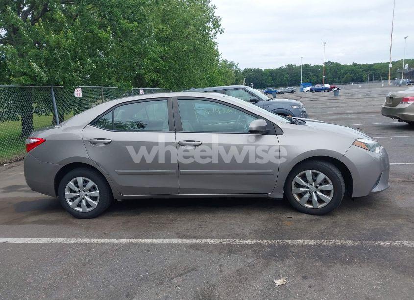 Photo 13 of 2014 Toyota Corolla LE (VIN 2T1BURHE7EC200131)