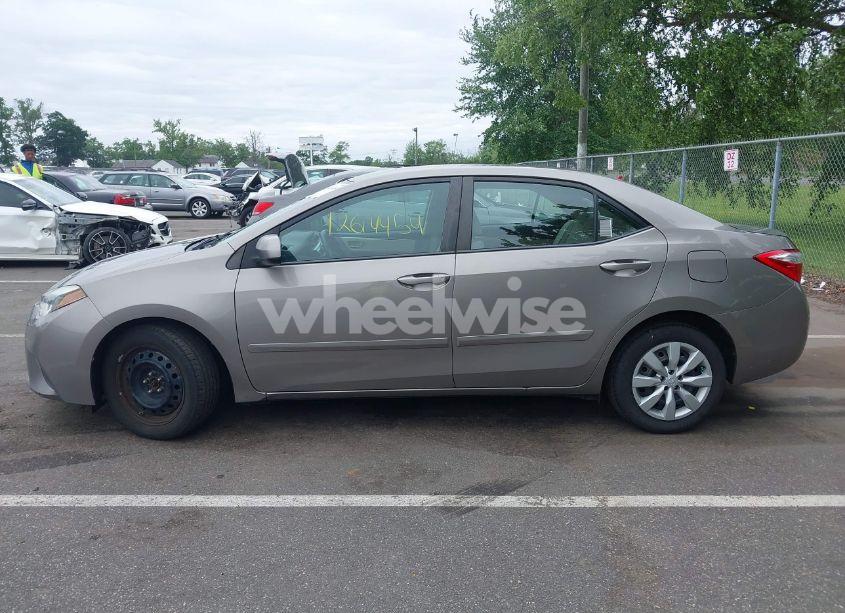 Photo 14 of 2014 Toyota Corolla LE (VIN 2T1BURHE7EC200131)