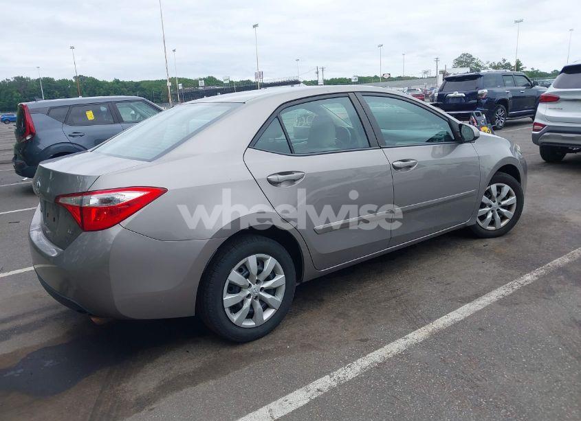 Photo 4 of 2014 Toyota Corolla LE (VIN 2T1BURHE7EC200131)