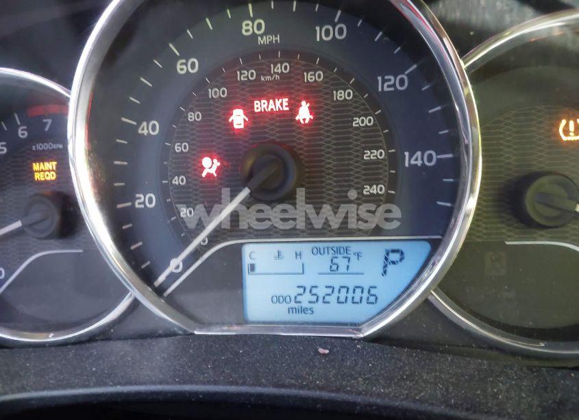 Photo 15 of 2014 Toyota Corolla LE PLUS (VIN 2T1BURHE7EC225790)