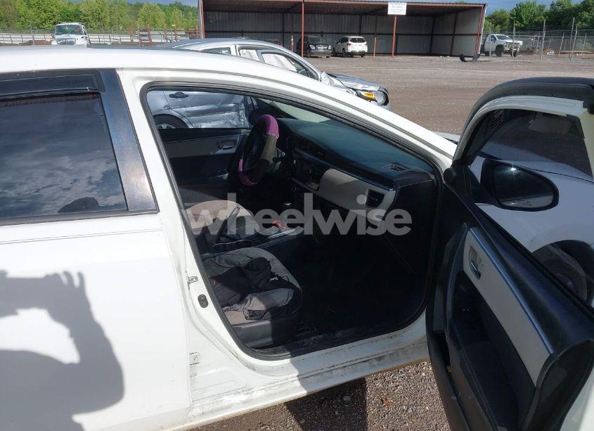 Photo 5 of 2014 Toyota Corolla LE PLUS (VIN 2T1BURHE7EC225790)