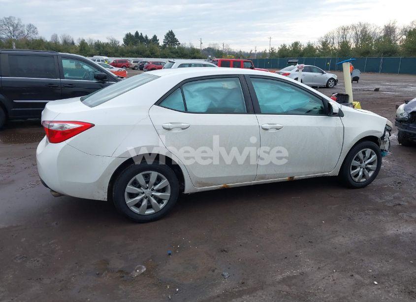 Photo 13 of 2015 Toyota Corolla LE (VIN 2T1BURHE7FC243336)
