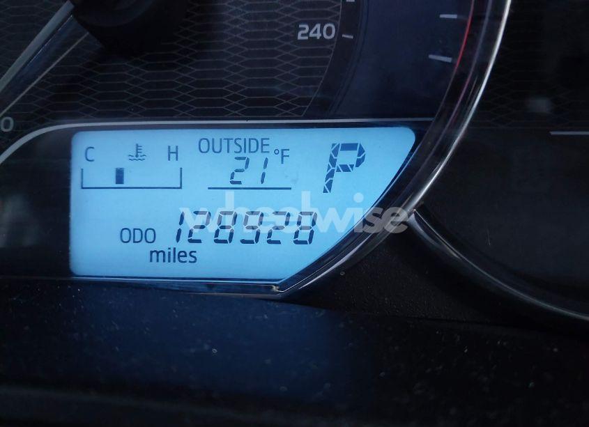 Photo 15 of 2015 Toyota Corolla LE PLUS (VIN 2T1BURHE7FC246186)