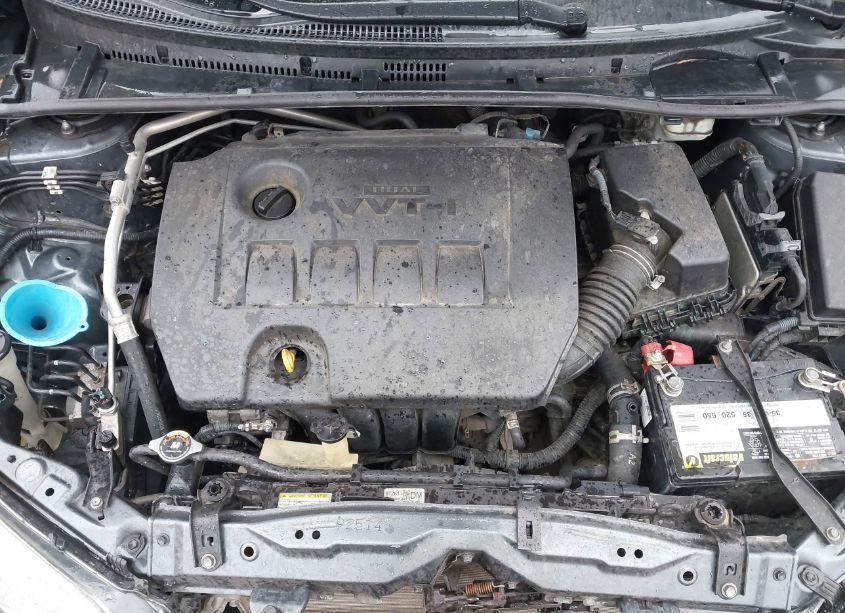 Photo 10 of 2015 Toyota Corolla LE (VIN 2T1BURHE7FC261867)