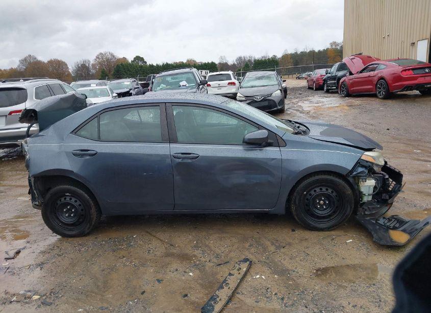 Photo 13 of 2015 Toyota Corolla LE (VIN 2T1BURHE7FC261867)