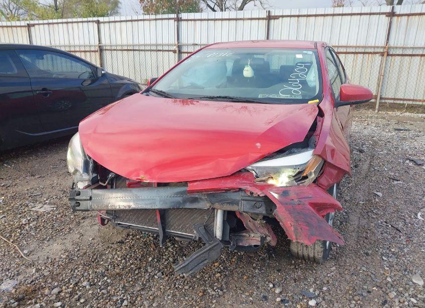 Photo 6 of 2015 Toyota Corolla LE (VIN 2T1BURHE7FC264204)