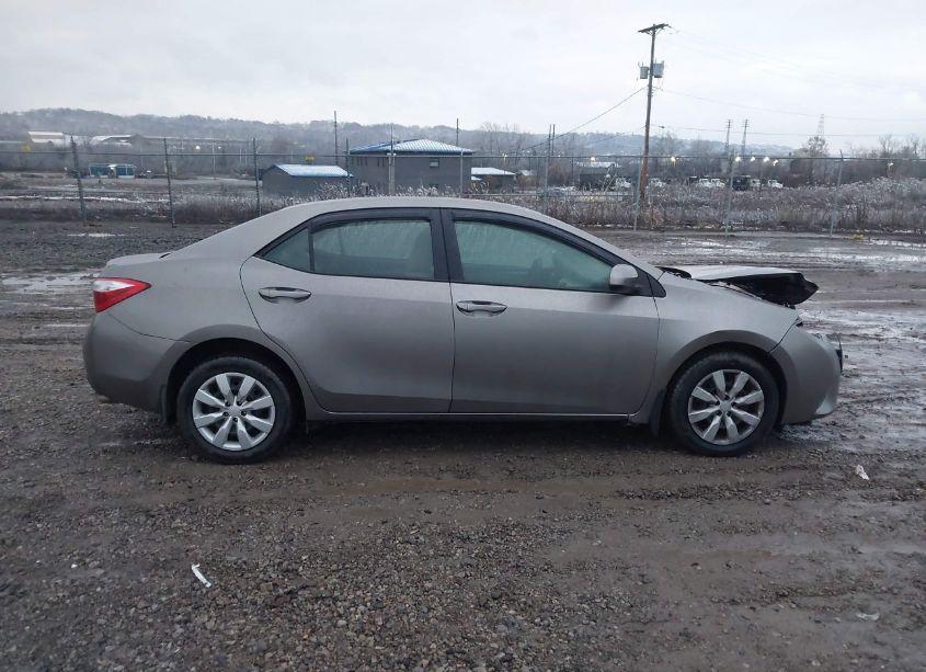 Photo 13 of 2015 Toyota Corolla LE (VIN 2T1BURHE7FC268253)