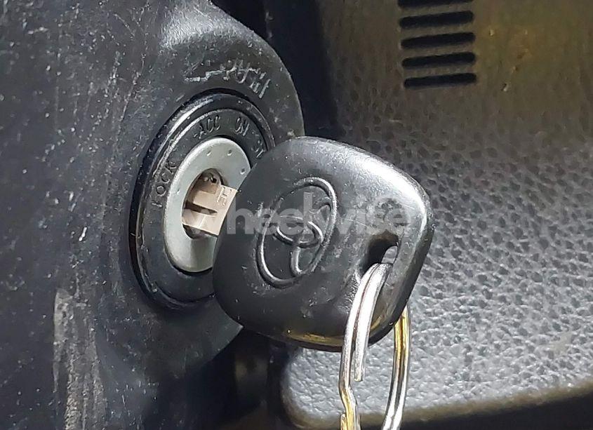 Photo 11 of 2015 Toyota Corolla L (VIN 2T1BURHE7FC270911)