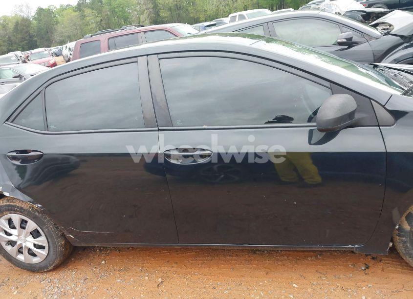 Photo 13 of 2015 Toyota Corolla L (VIN 2T1BURHE7FC270911)