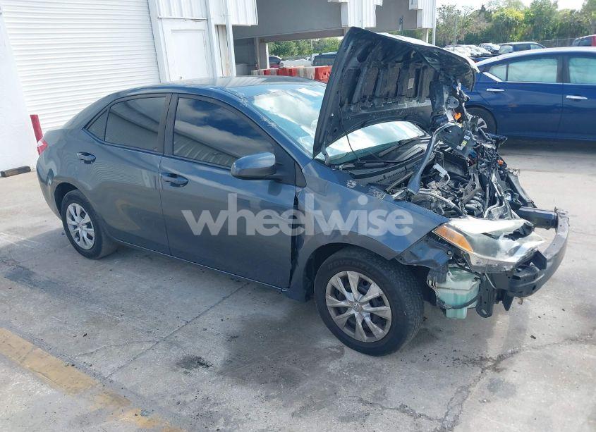 2015 Toyota Corolla L (VIN 2T1BURHE7FC278832) main photo