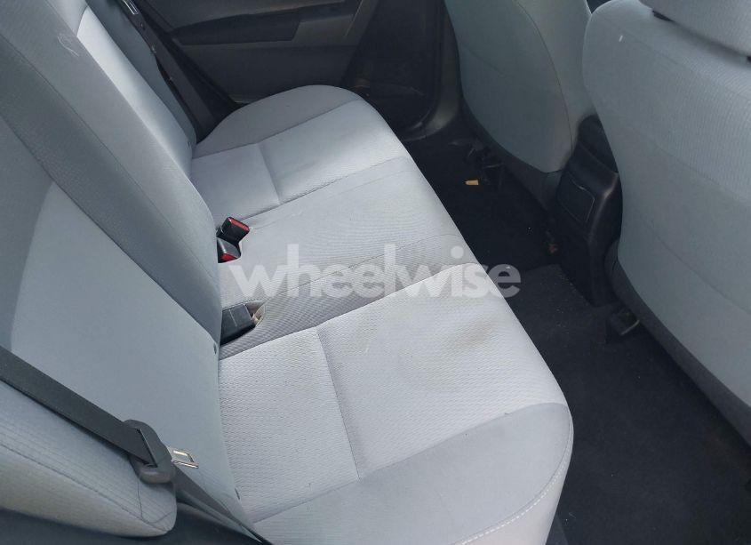 Photo 8 of 2015 Toyota Corolla L (VIN 2T1BURHE7FC278832)