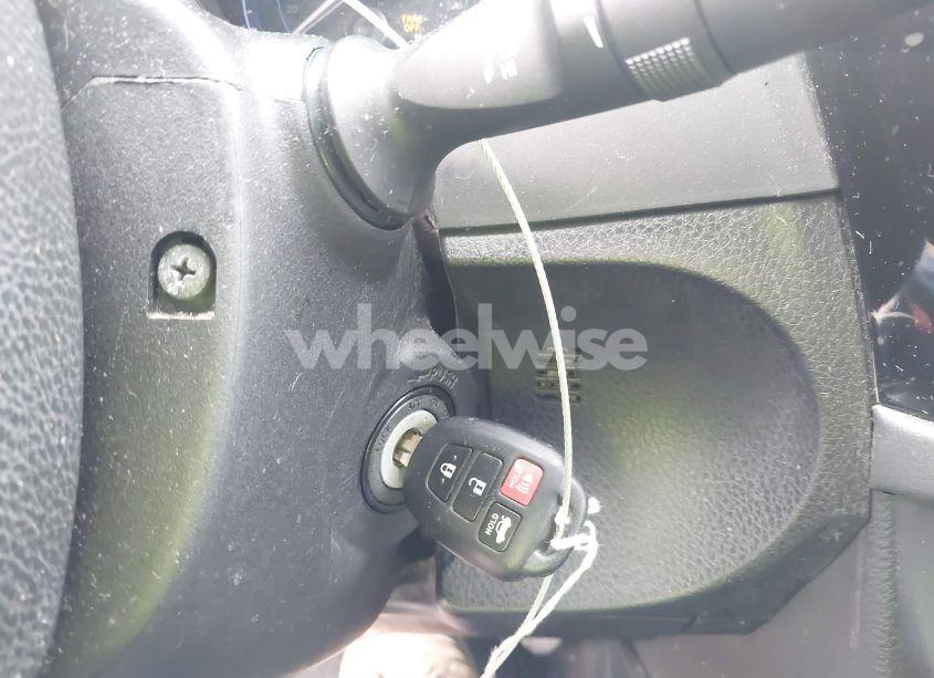 Photo 11 of 2015 Toyota Corolla S (VIN 2T1BURHE7FC302823)