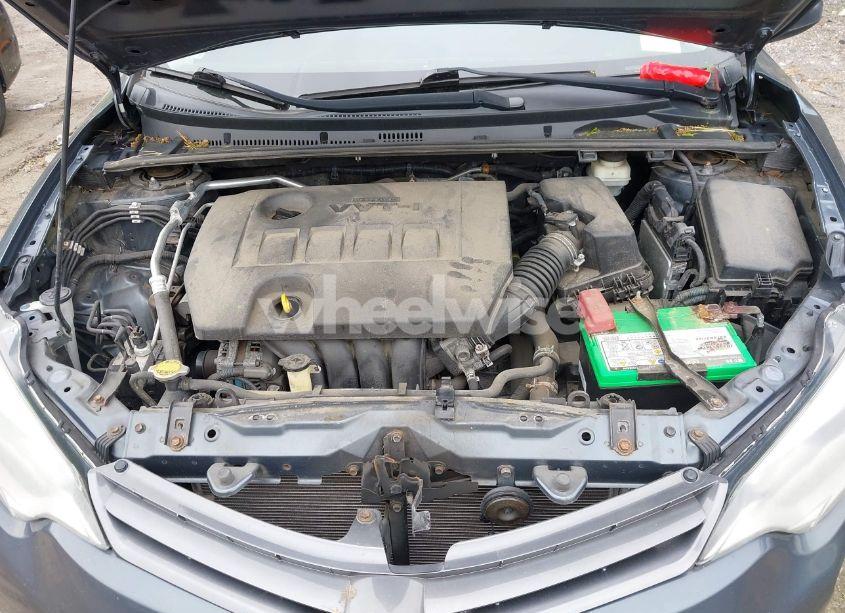 Photo 10 of 2015 Toyota Corolla LE (VIN 2T1BURHE7FC310002)