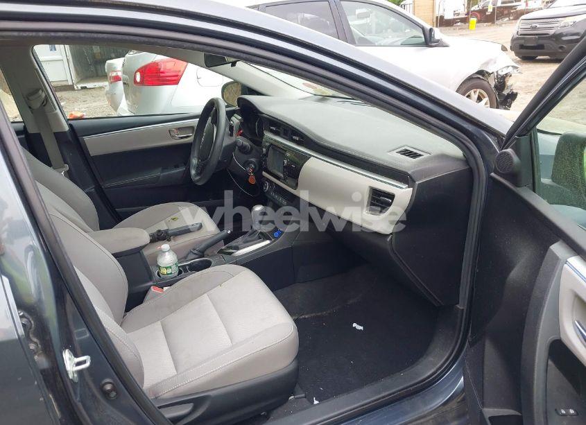 Photo 5 of 2015 Toyota Corolla LE (VIN 2T1BURHE7FC310002)