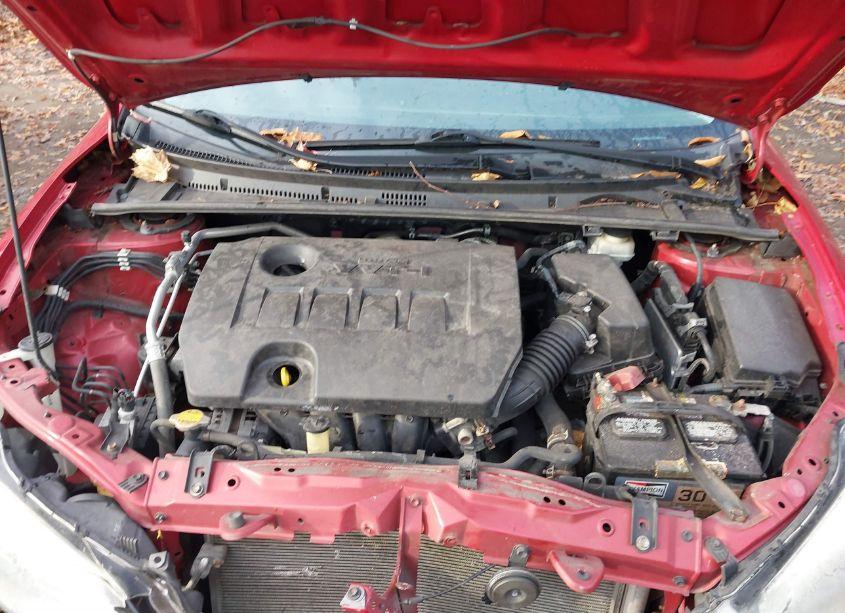 Photo 10 of 2015 Toyota Corolla LE (VIN 2T1BURHE7FC328970)