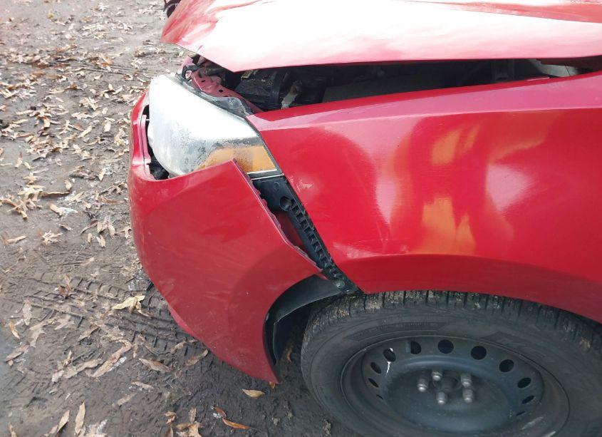 Photo 19 of 2015 Toyota Corolla LE (VIN 2T1BURHE7FC328970)