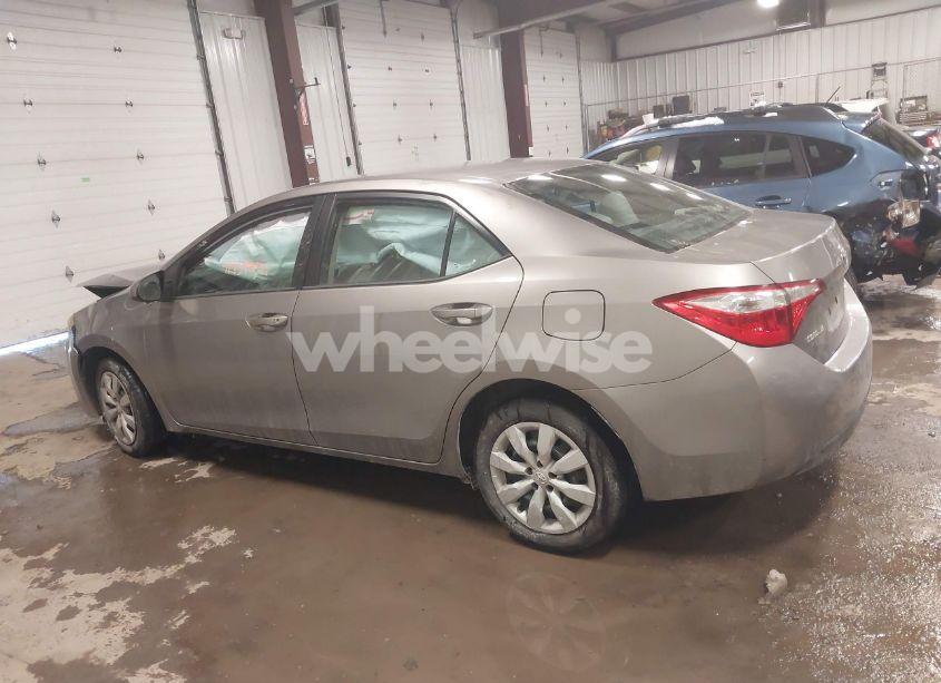 Photo 14 of 2015 Toyota Corolla LE (VIN 2T1BURHE7FC335109)