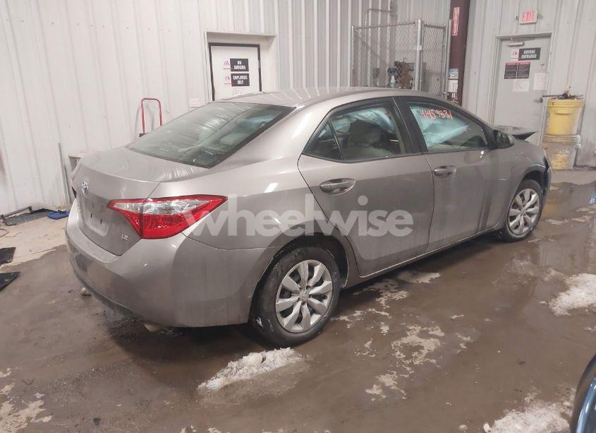 Photo 4 of 2015 Toyota Corolla LE (VIN 2T1BURHE7FC335109)