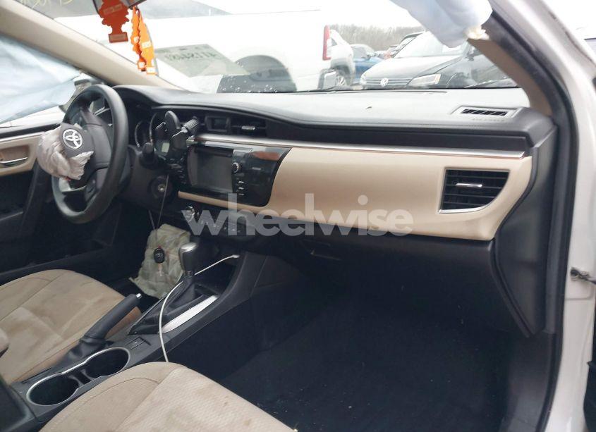 Photo 5 of 2015 Toyota Corolla LE (VIN 2T1BURHE7FC346837)