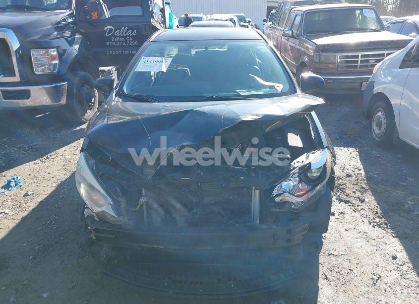 Photo 13 of 2015 Toyota Corolla LE (VIN 2T1BURHE7FC351116)