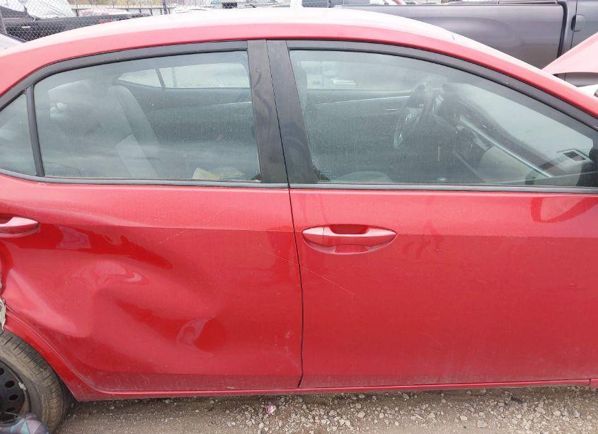 Photo 13 of 2015 Toyota Corolla LE (VIN 2T1BURHE7FC366750)