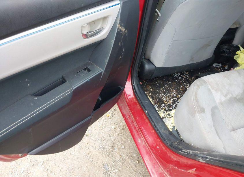 Photo 8 of 2015 Toyota Corolla LE (VIN 2T1BURHE7FC366750)