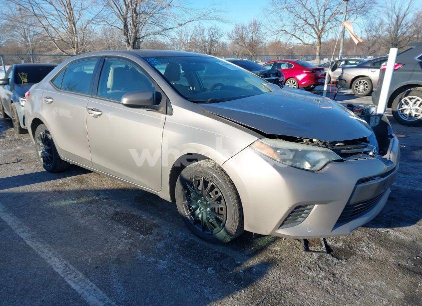 2015 Toyota Corolla LE (VIN 2T1BURHE7FC373598) main photo
