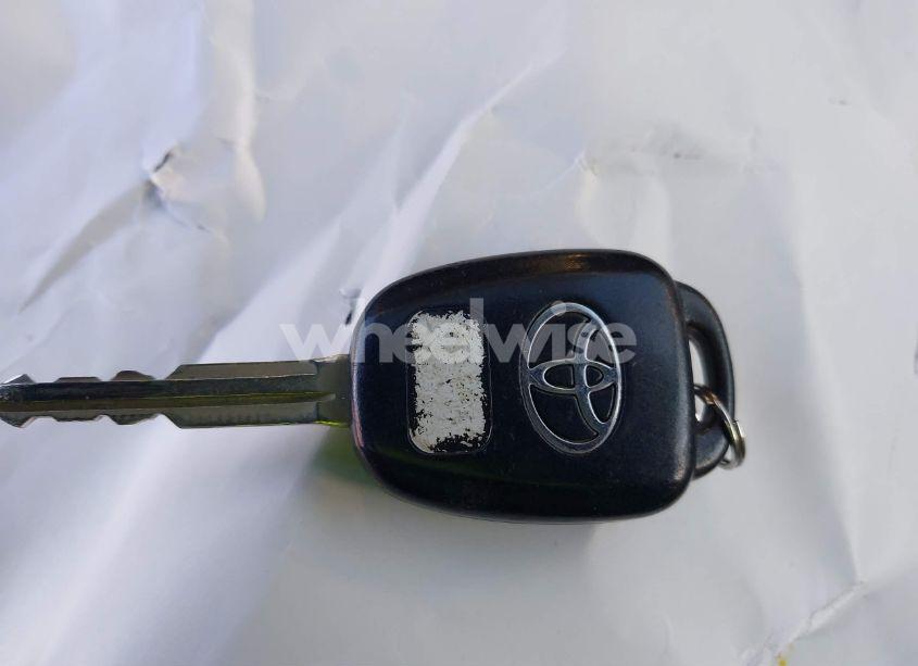 Photo 11 of 2015 Toyota Corolla LE (VIN 2T1BURHE7FC373598)