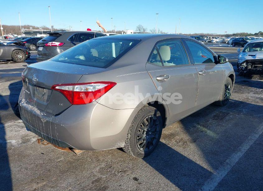 Photo 4 of 2015 Toyota Corolla LE (VIN 2T1BURHE7FC373598)