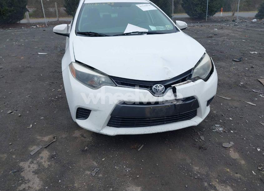Photo 12 of 2015 Toyota Corolla LE (VIN 2T1BURHE7FC382155)